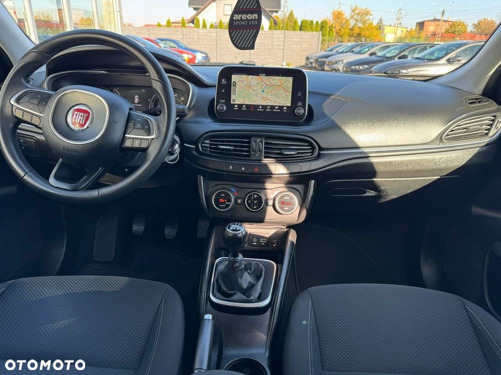 Fiat Tipo 1.4 T-Jet 16v Lounge - 14