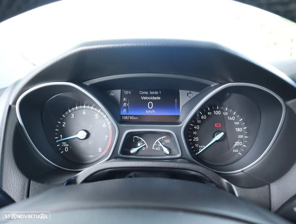 Ford Focus 1.0 EcoBoost Titanium - 35