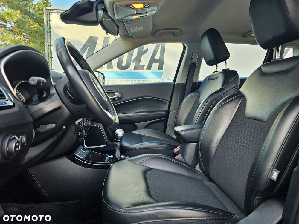 Jeep Compass 1.4 TMair Night Eagle FWD S&S - 18