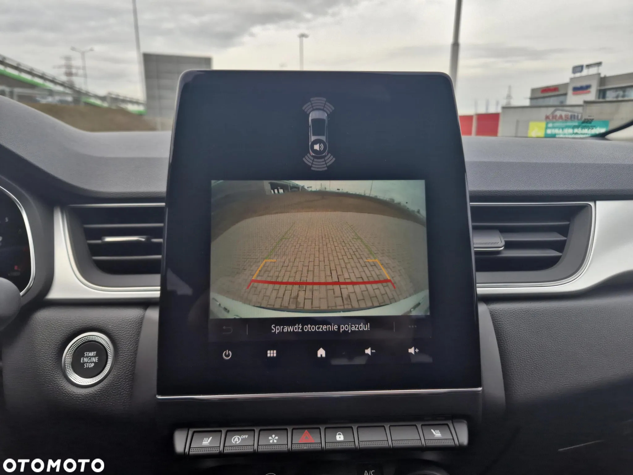 Renault Captur - 24
