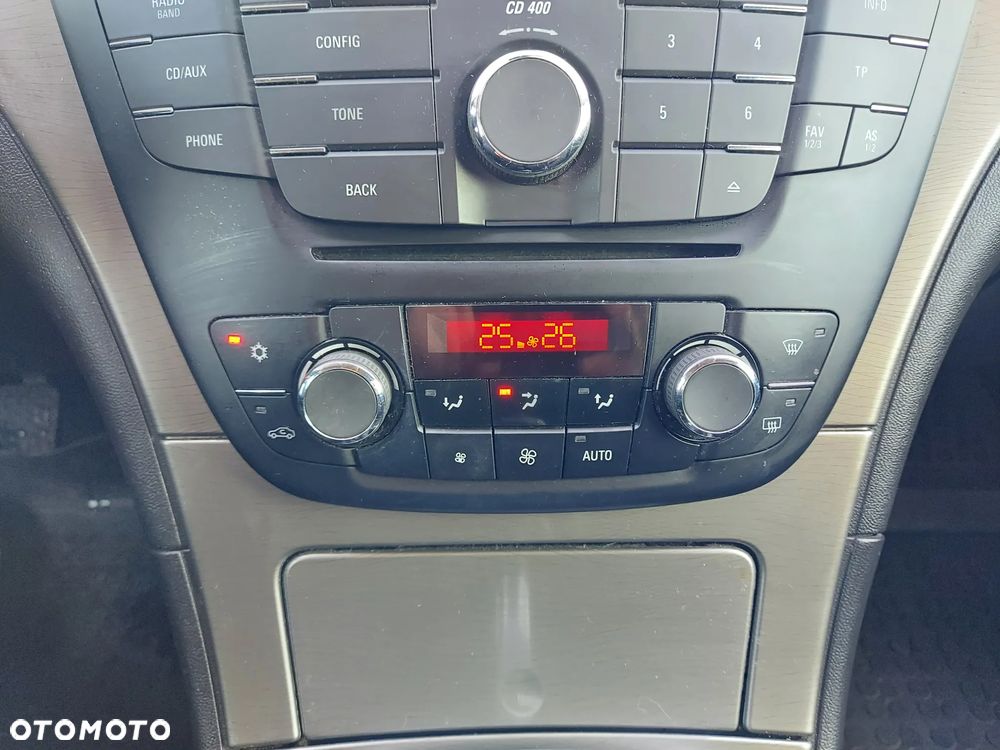 Opel Insignia 2.0 CDTI Cosmo - 17