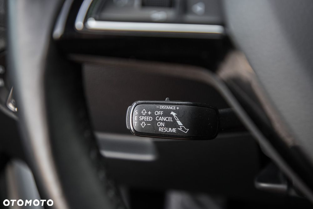 Skoda Superb 2.0 TDI 4x4 DSG Style - 23