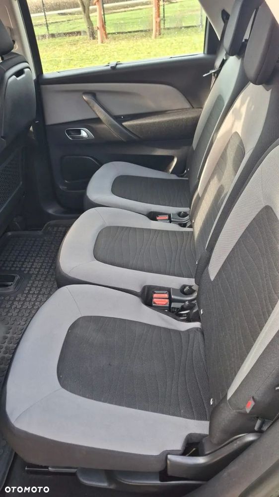 Citroën C4 Picasso - 12