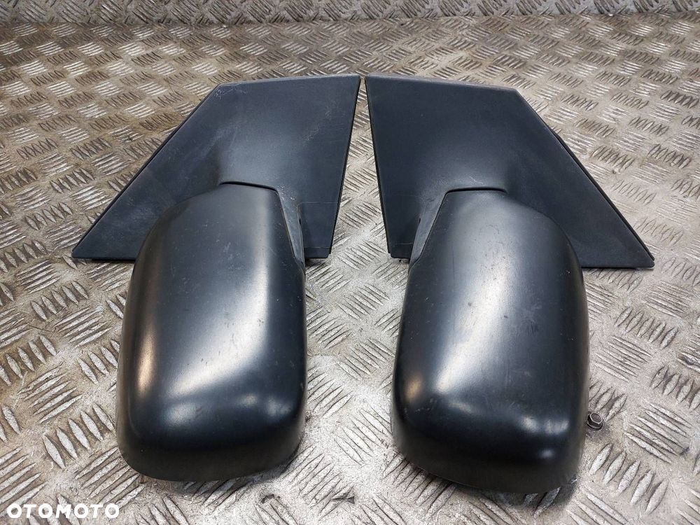 LUSTERKO LEWE + PRAWE MANUALNE TOYOTA YARIS I EU EUROPA - 2