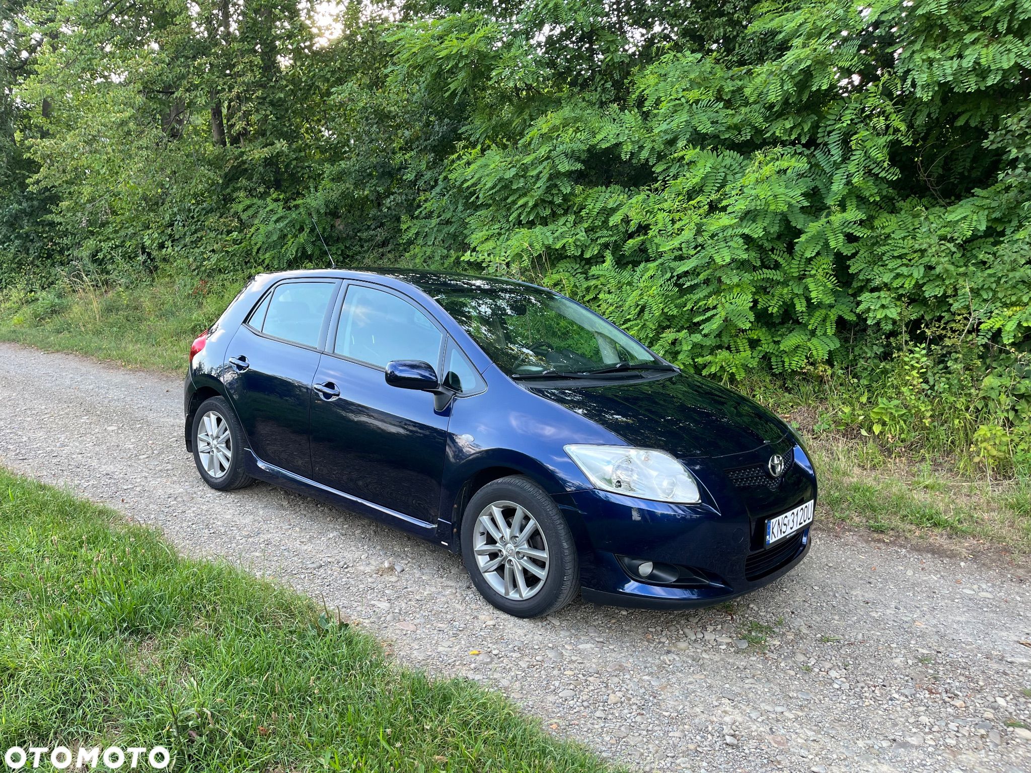 Toyota Auris 1.6 VVT-i Luna - 1