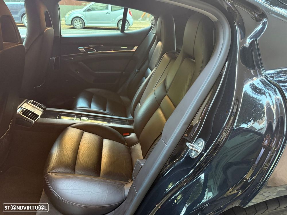 Porsche Panamera S Hybrid - 10
