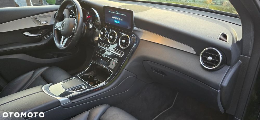 Mercedes-Benz GLC 300 4-Matic - 26