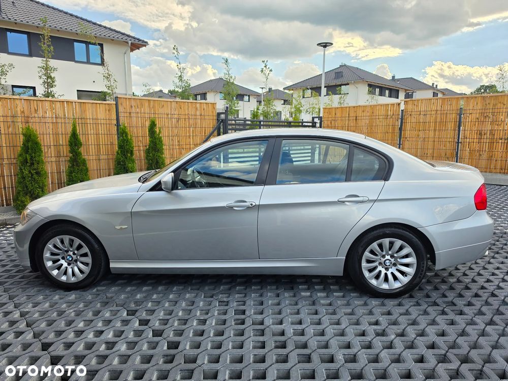 BMW Seria 3 318d DPF - 7