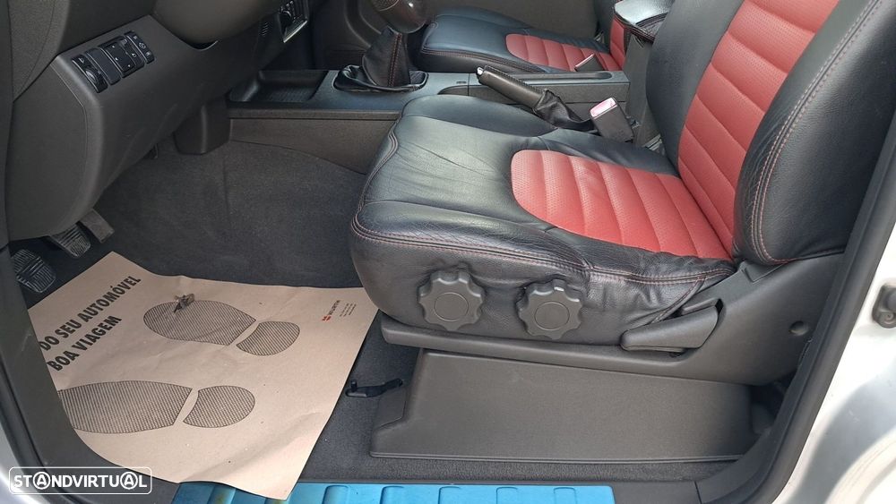 Nissan Navara 2.5 dCi CD LE Sport Edition - 17