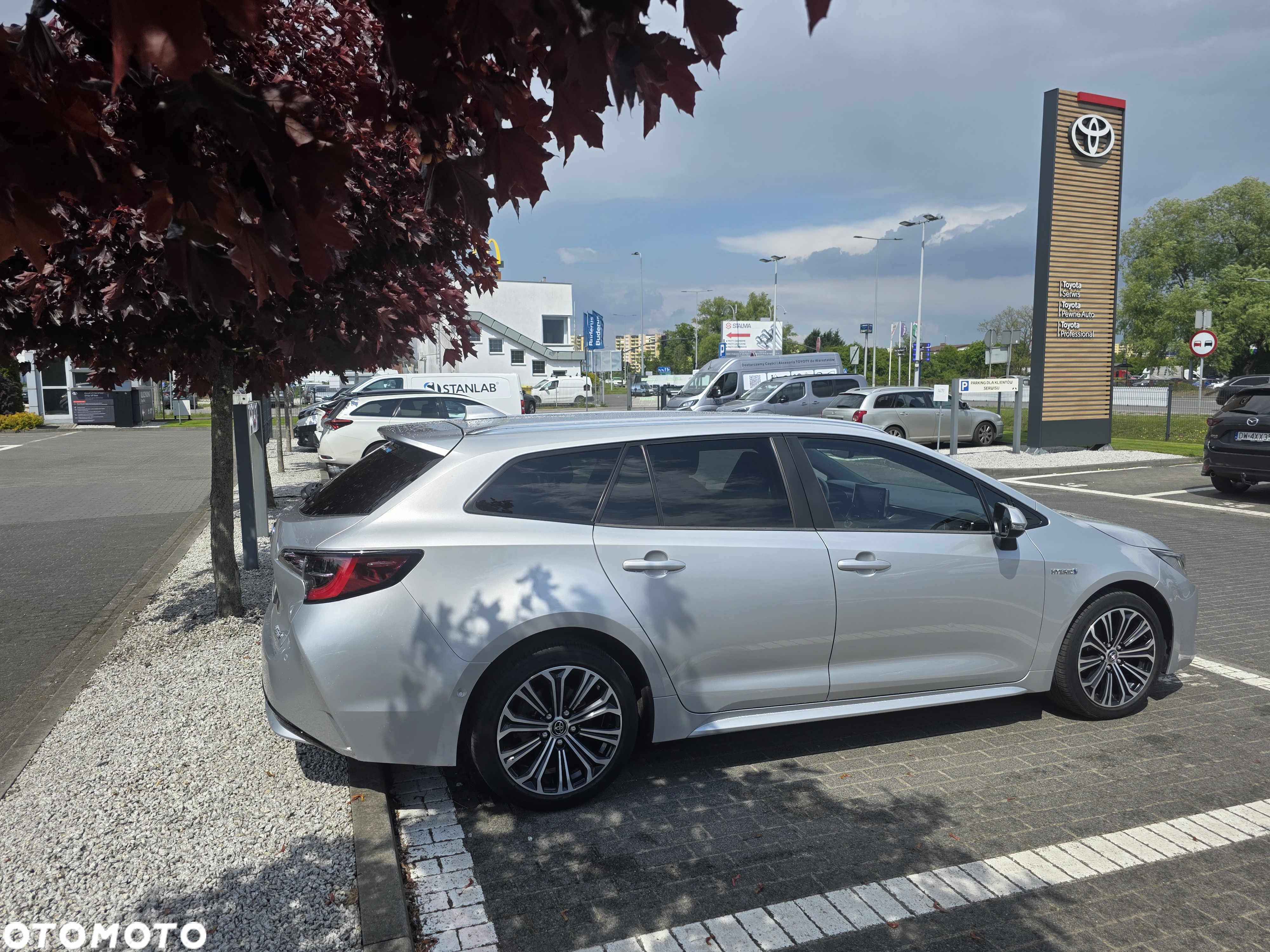 Toyota Corolla 1.8 Hybrid Comfort - 9