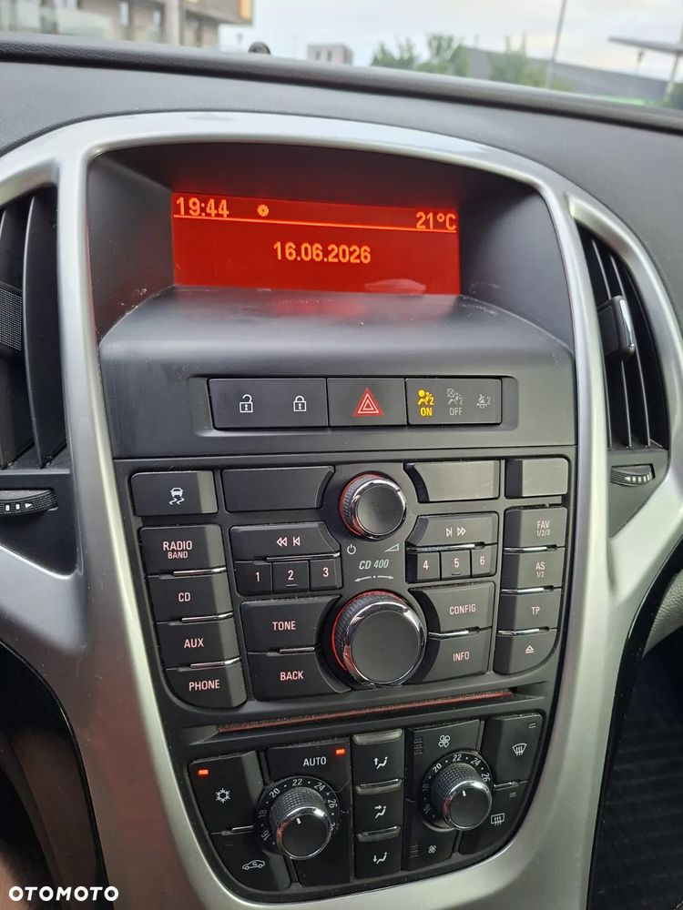 Opel Astra 1.4 Turbo Sport - 8