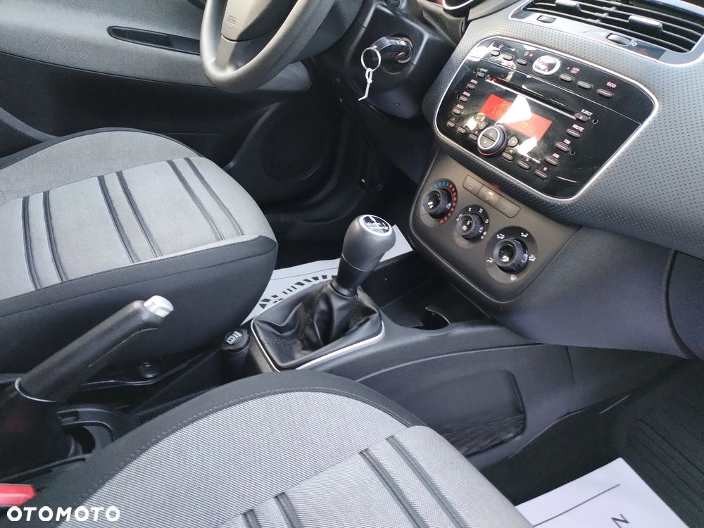 Fiat Punto Evo - 15