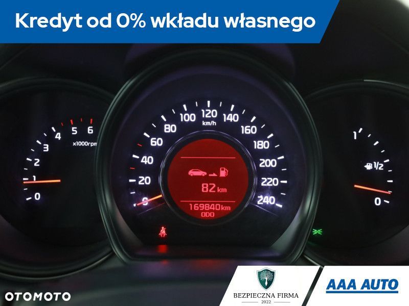 Kia Ceed - 14