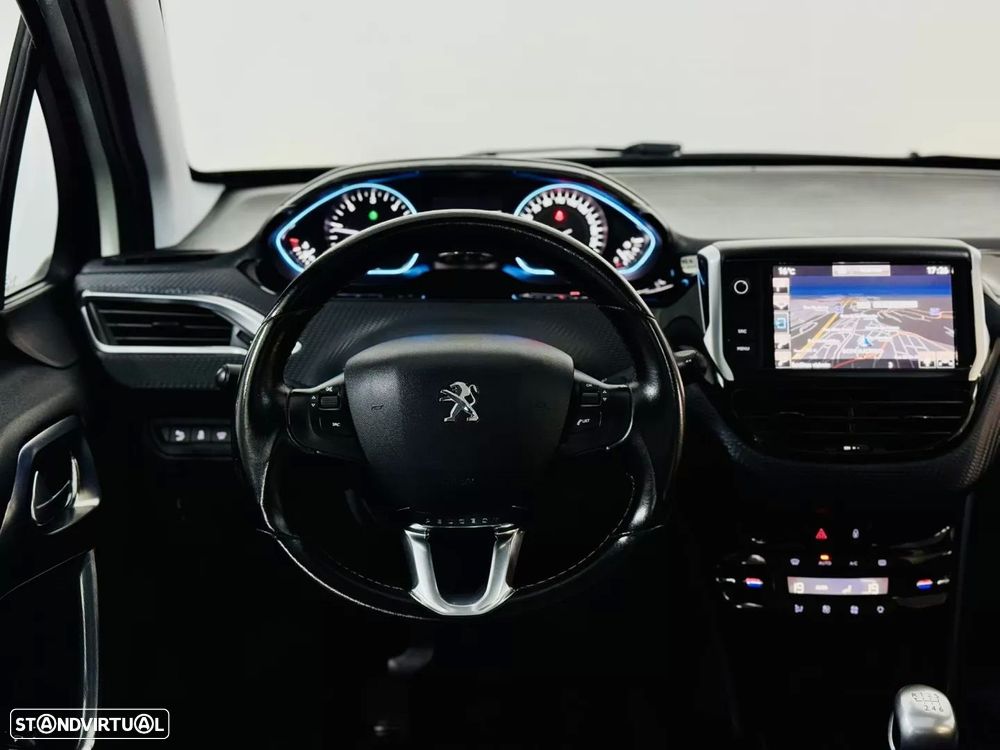 Peugeot 2008 1.6 BlueHDi Allure - 29