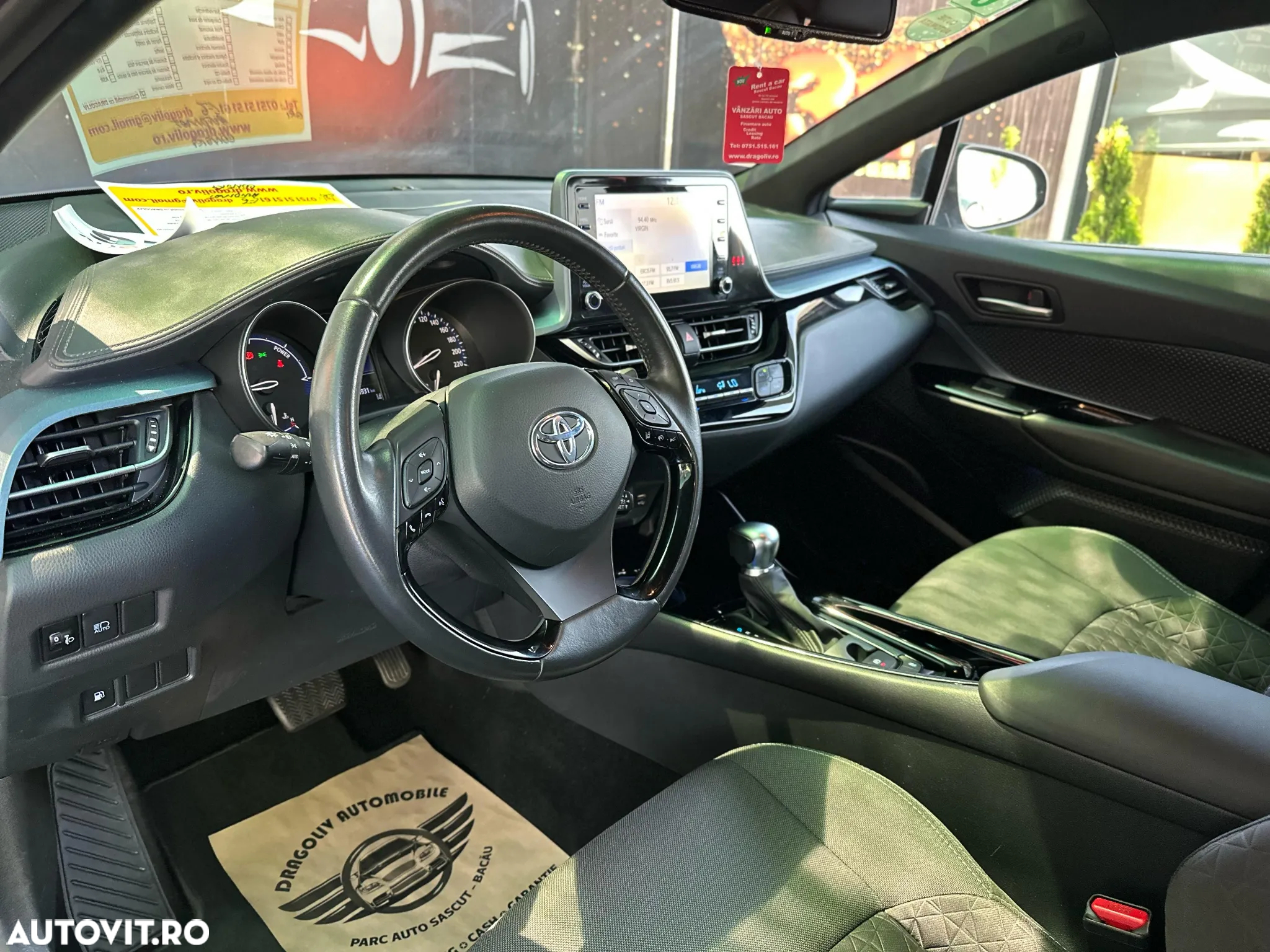 Toyota C-HR 1.8 HEV 140 CP 4x2 CVT Dynamic - 5