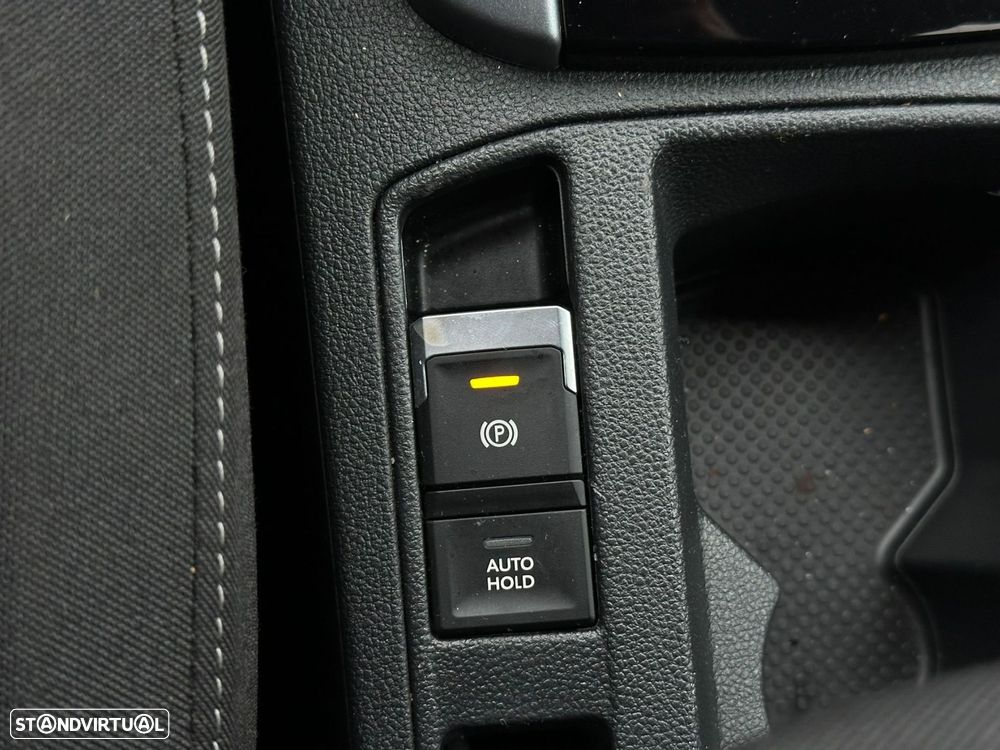 VW T-Roc 1.0 TSI Urban - 28