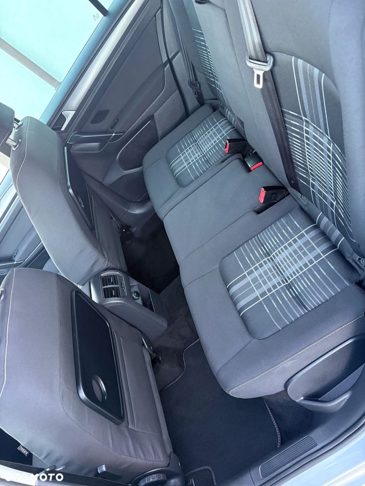 Volkswagen Golf 1.6 TDI BlueMotion Technology Lounge - 15