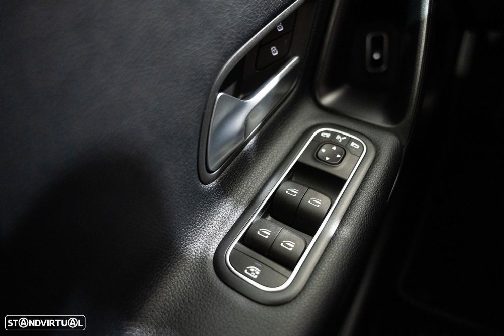 Mercedes-Benz A 250 Limousine e Progressive - 6