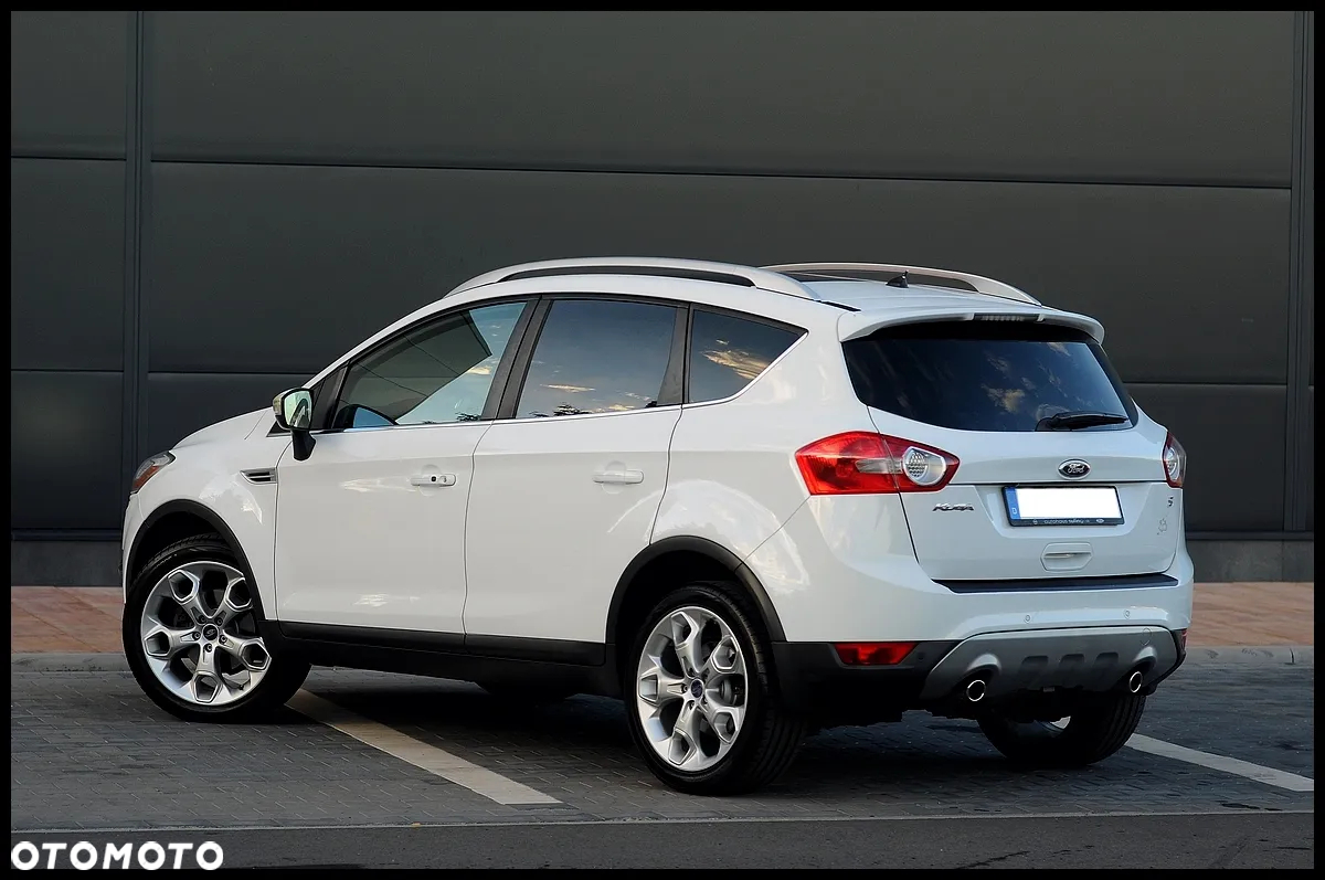 Ford Kuga 2.0 TDCi 4WD Titanium - 13
