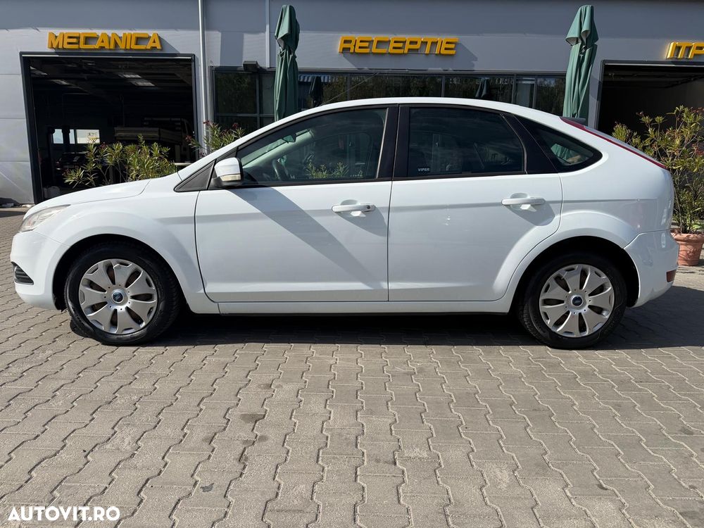 Ford Focus - 7