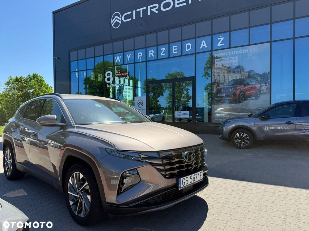 Hyundai Tucson - 2