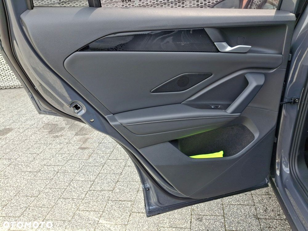 Volkswagen Tiguan 1.5 eTSI Life Plus DSG - 12