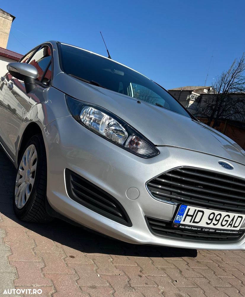 Ford Fiesta 1.5 TDCi DPF Trend - 8