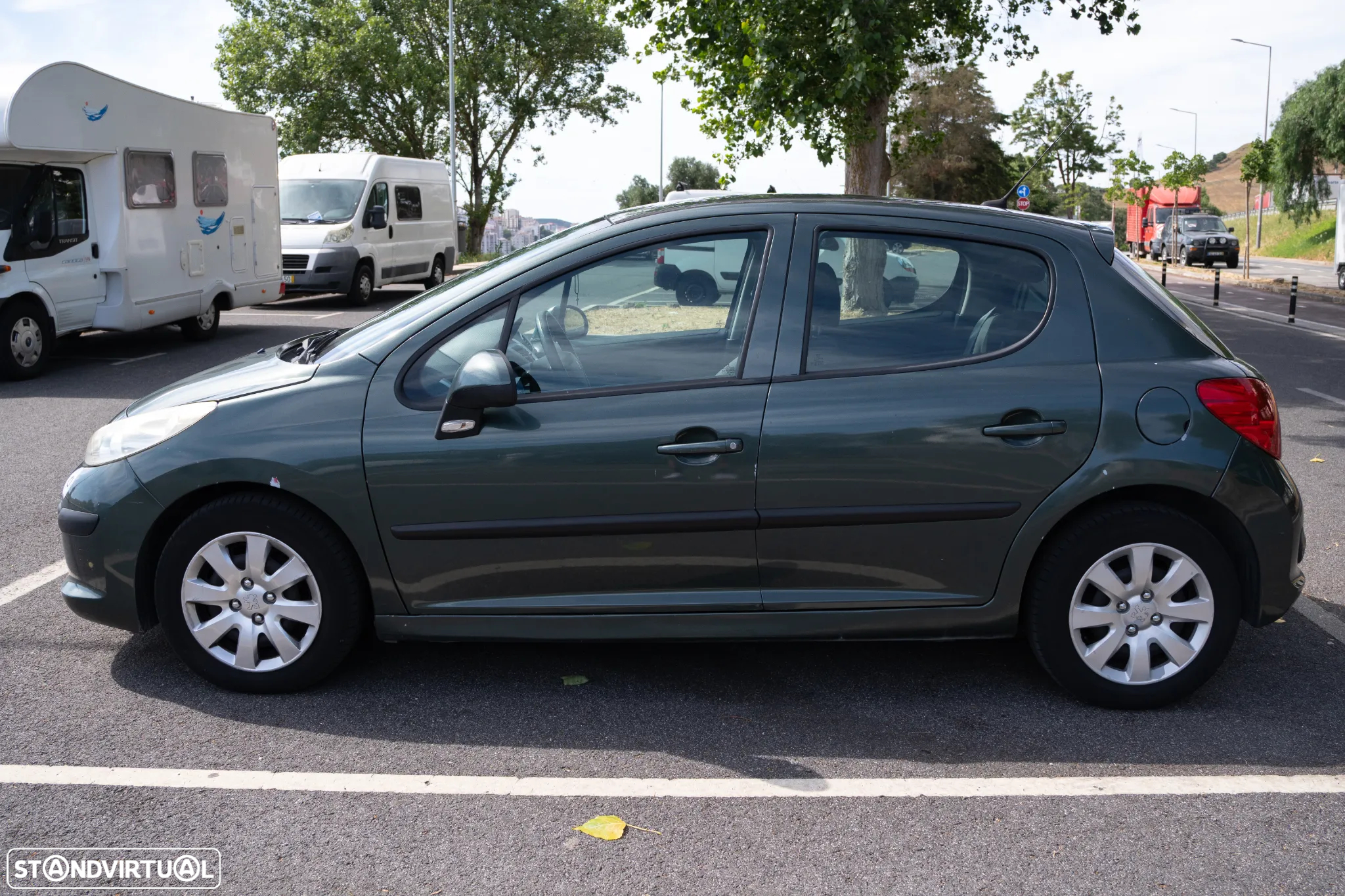 Peugeot 207 - 15