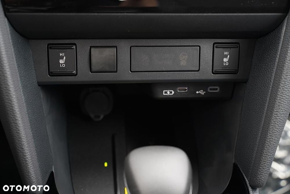 Toyota Yaris Cross - 23