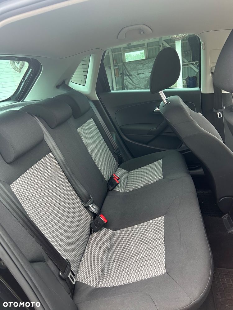 Volkswagen Polo 1.6 TDI DPF Comfortline - 16