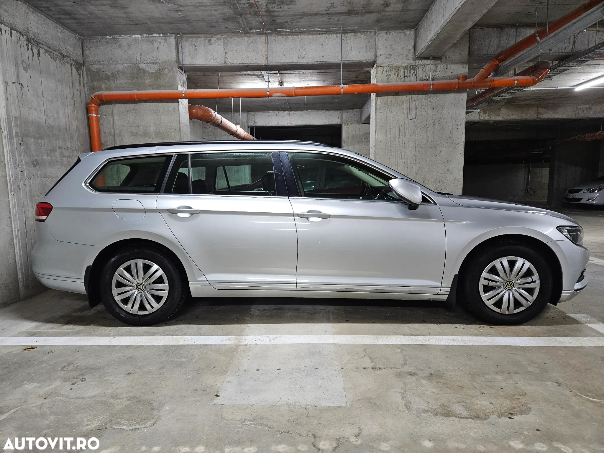 Volkswagen Passat Variant 2.0 TDI DSG Comfortline - 3