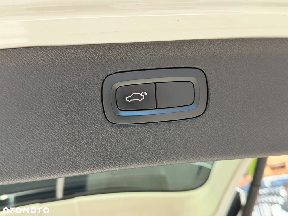 Volvo XC 90 D5 AWD Inscription - 36