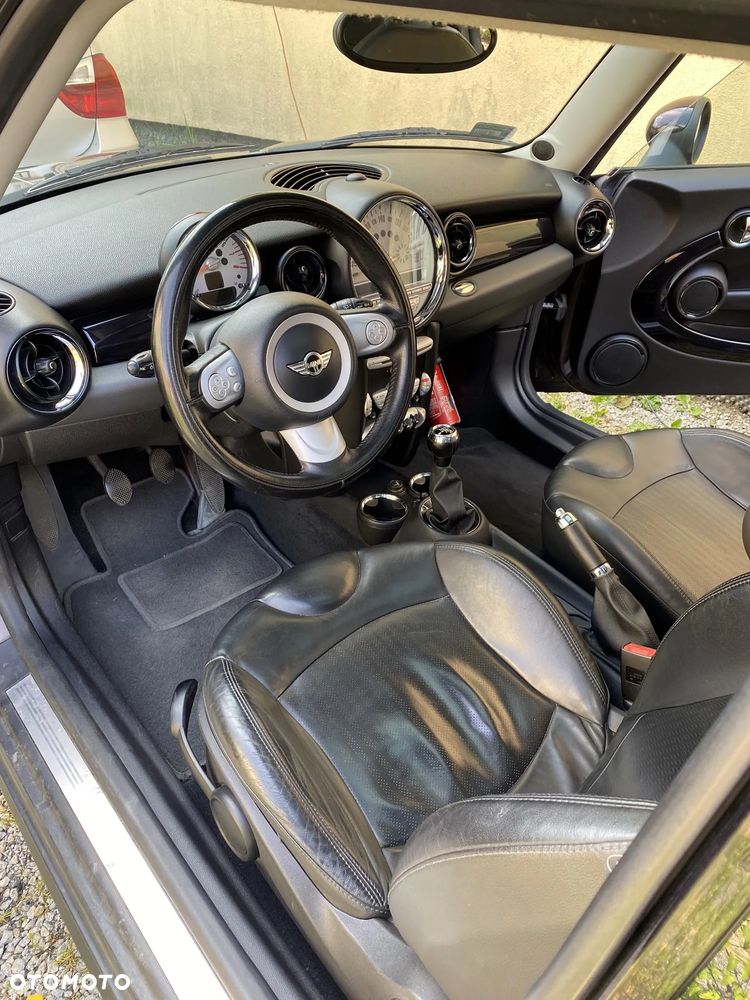 MINI Clubman - 14