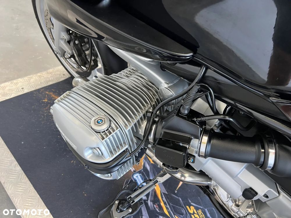 BMW R - 26