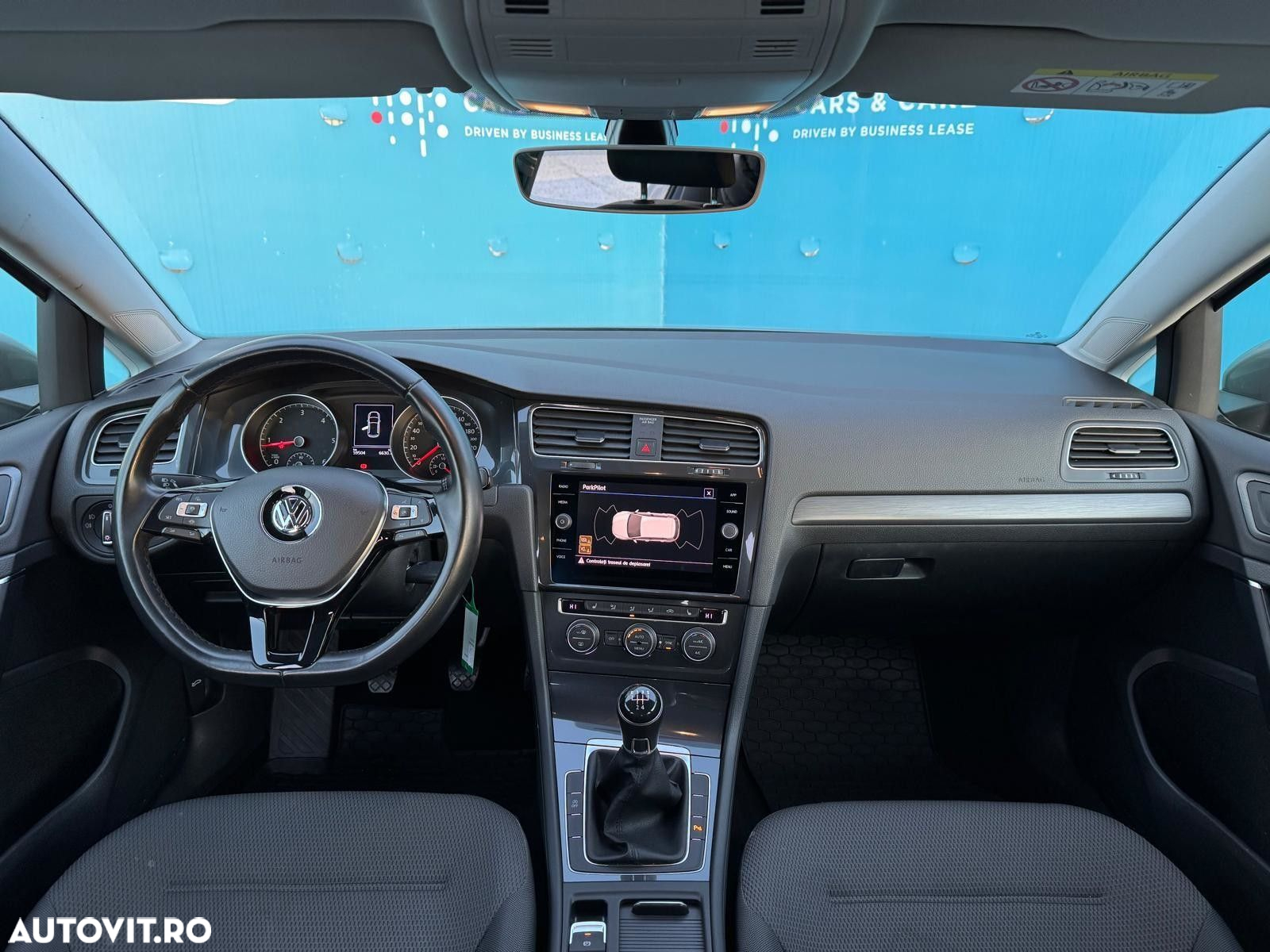 Volkswagen Golf - 7