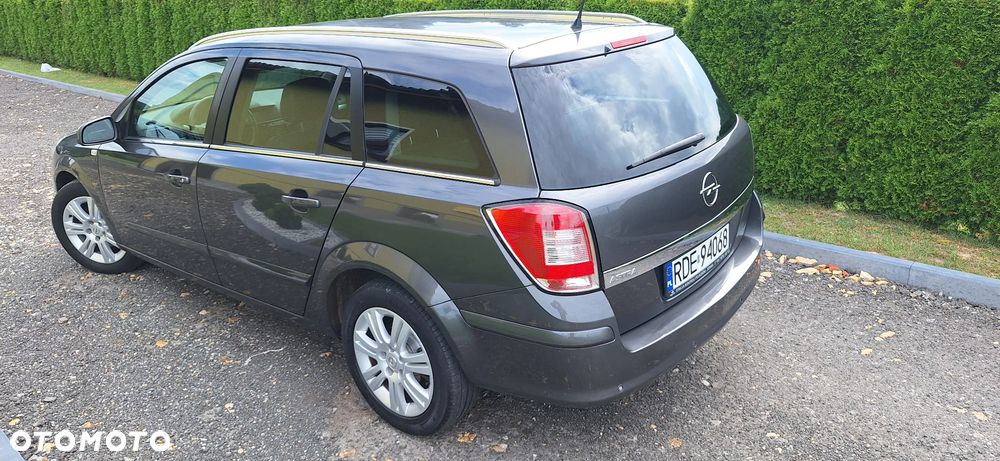Opel Astra - 2