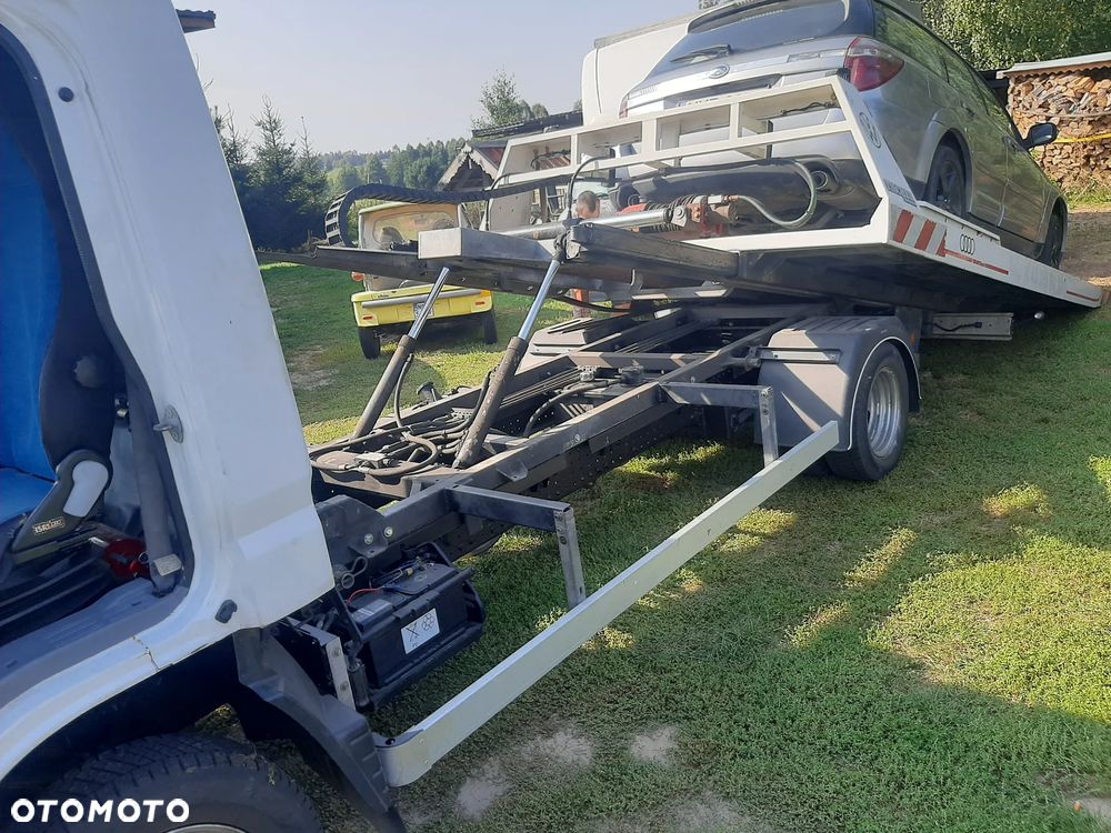 Mitsubishi CANTER - 2