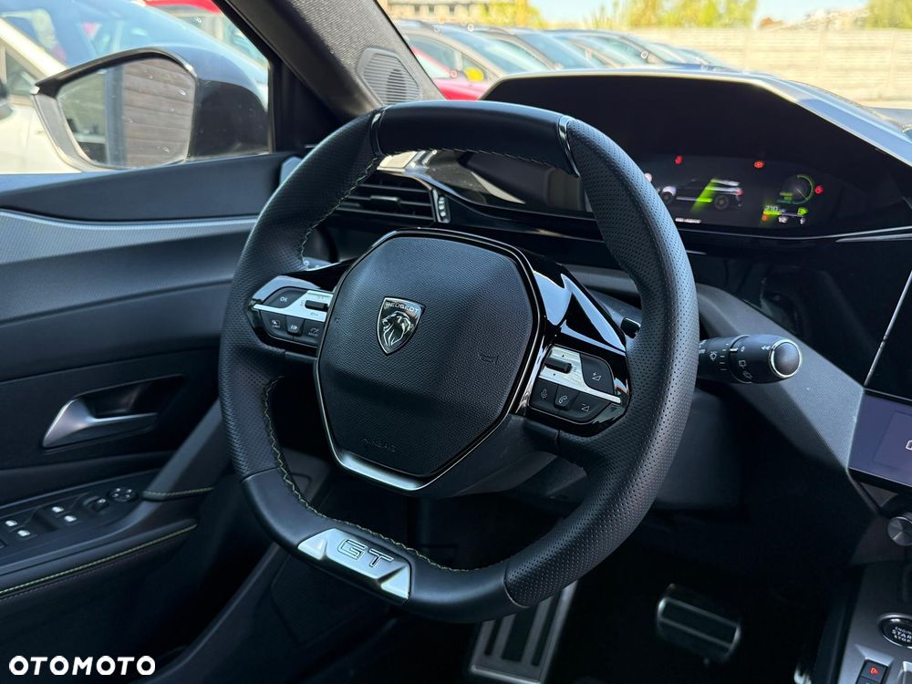 Peugeot 308 Hybrid 136 e-DSC6 GT - 28