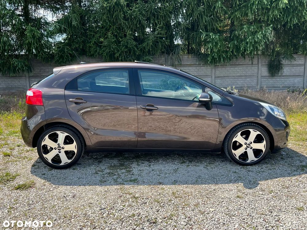 Kia Rio 1.4 CRDI Platinum Edition - 37