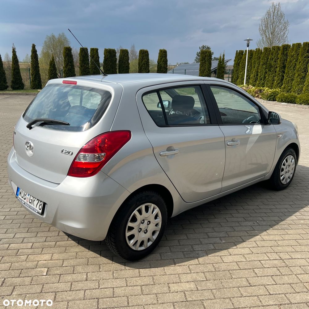 Hyundai i20 1.2 UEFA EURO 2012 Edition - 7