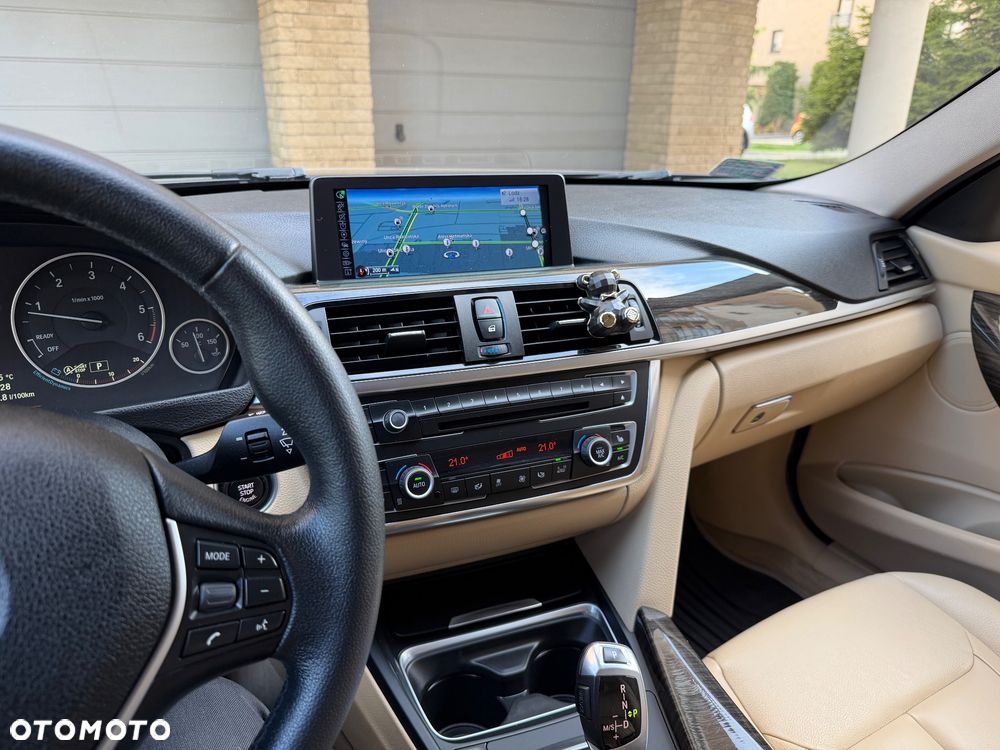 BMW Seria 3 - 12