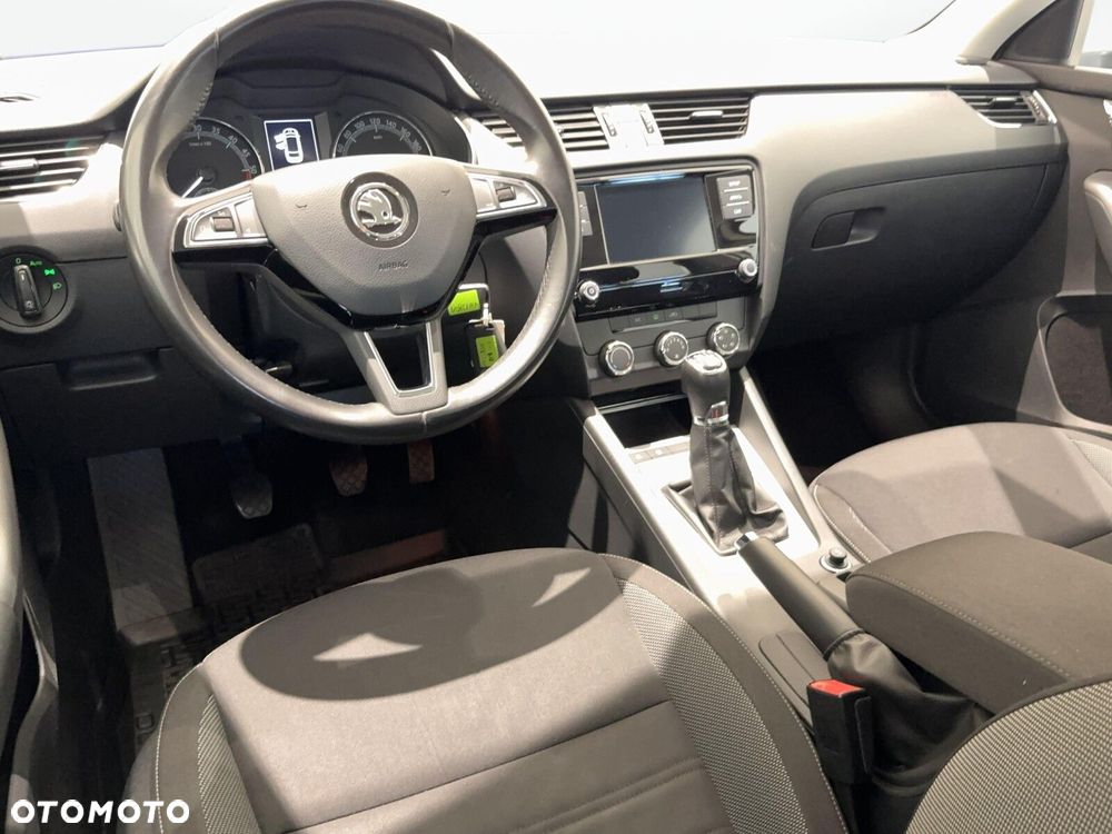 Skoda Octavia 1.6 TDI SCR Ambition - 14