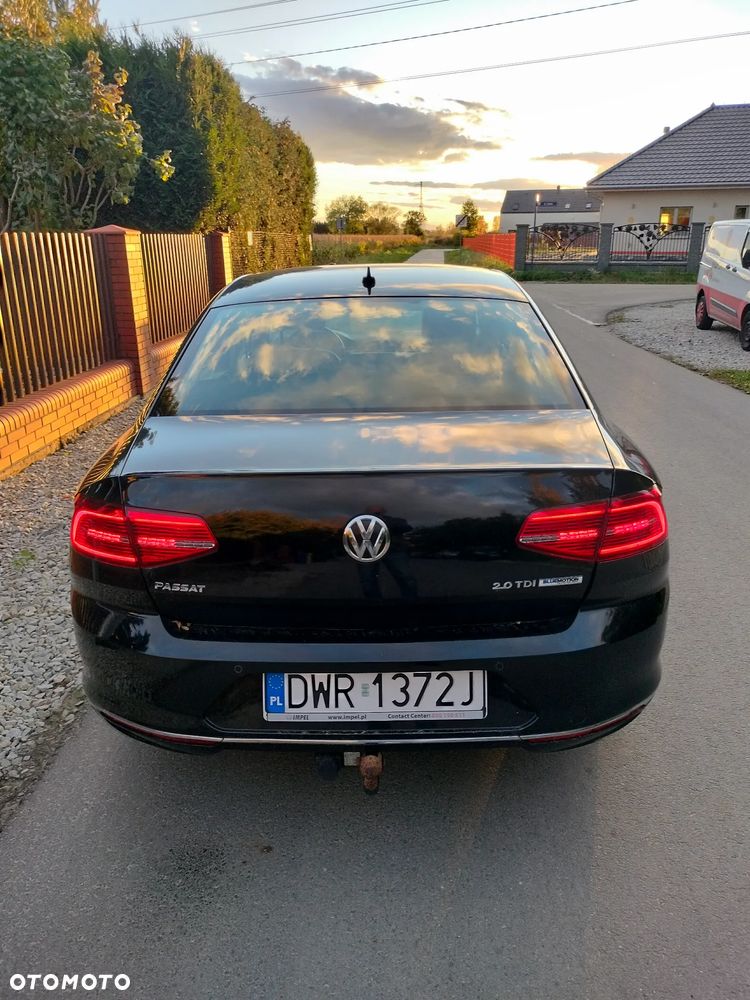Volkswagen Passat - 3