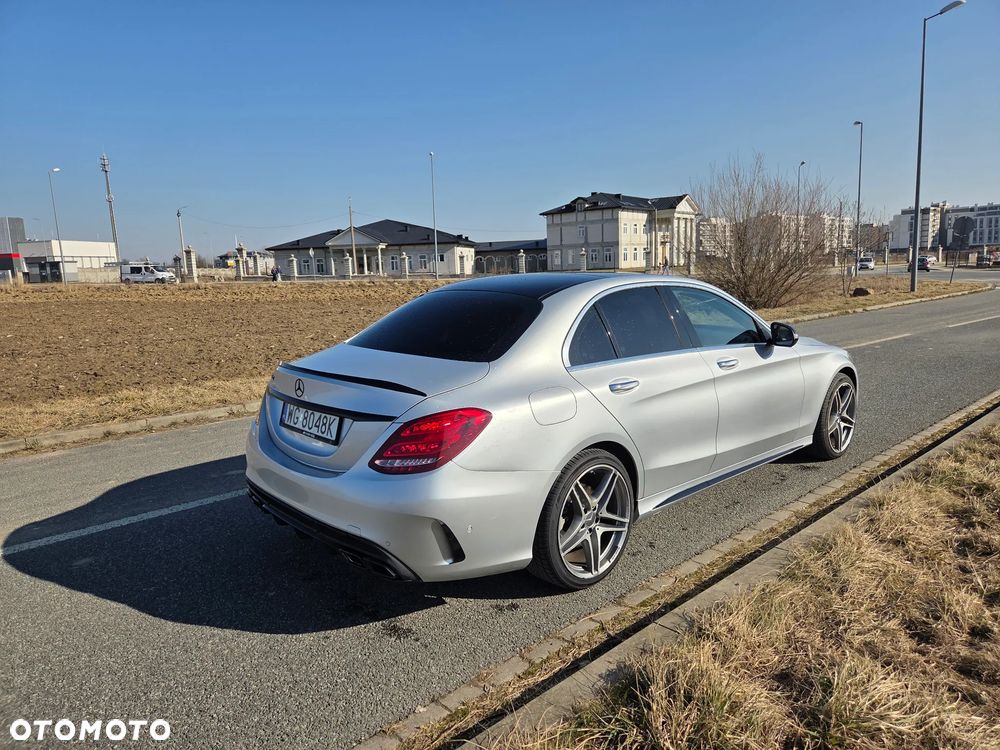 Mercedes-Benz Klasa C 400 4Matic 7G-TRONIC AMG Line - 9