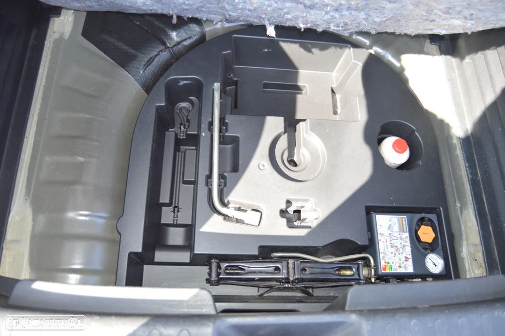Nissan Juke 1.5 dCi Tekna Premium - 9