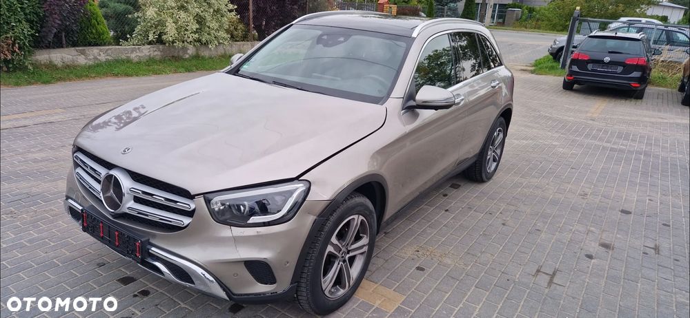 Mercedes-Benz GLC 220 d 4Matic 9G-TRONIC Exclusive - 8