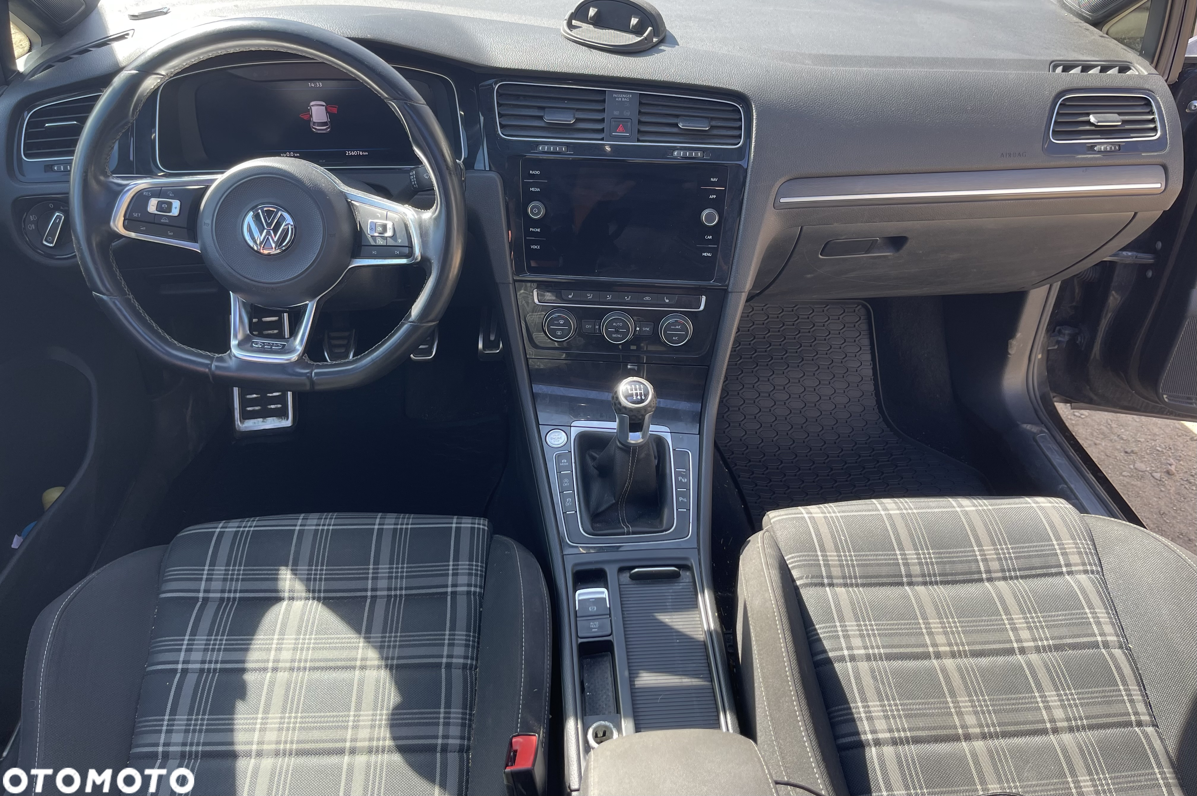 Volkswagen Golf GTD BlueMotion Technology - 10