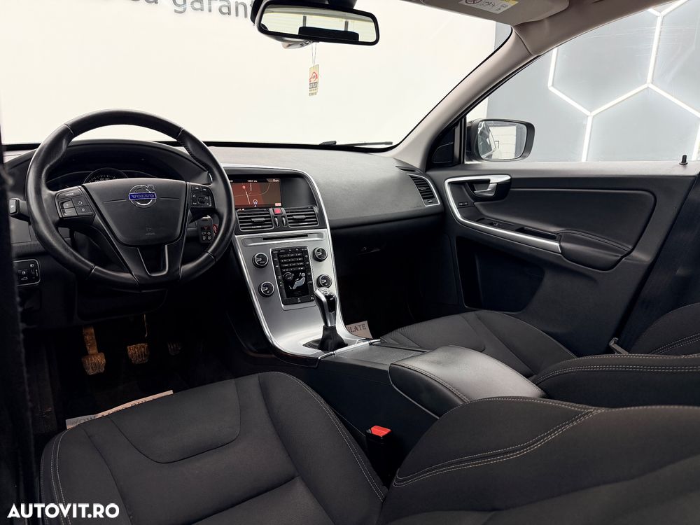 Volvo XC 60 D3 Kinetic - 18