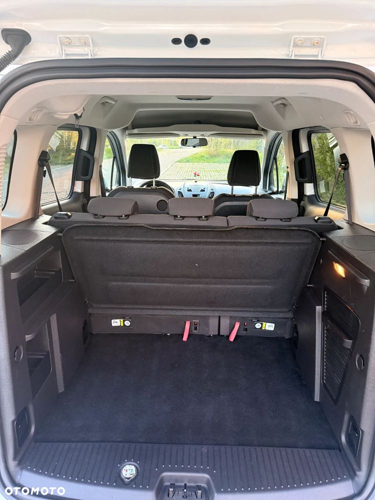 Ford Tourneo Courier 1.0 EcoBoost Trend - 17