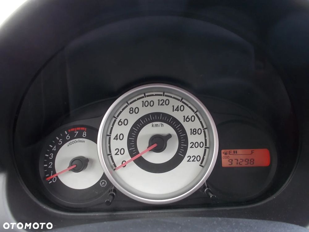 Mazda 2 1.3 Dynamic - 10